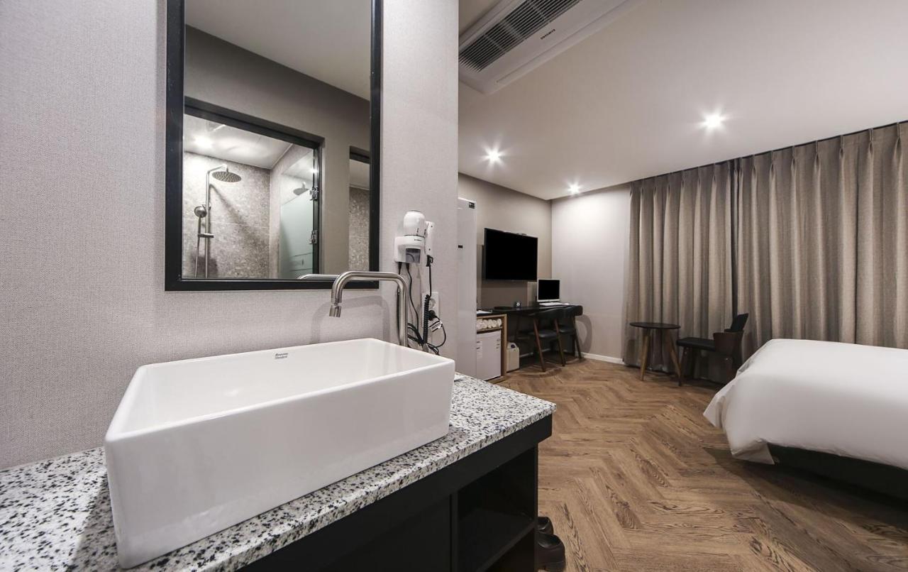 בוסאן Maron Hotel Nampo מראה חיצוני תמונה