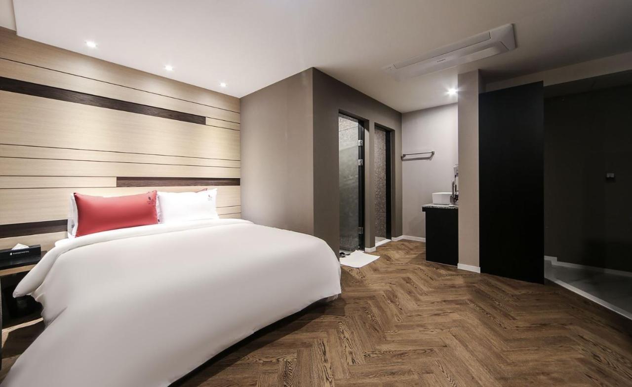 בוסאן Maron Hotel Nampo מראה חיצוני תמונה