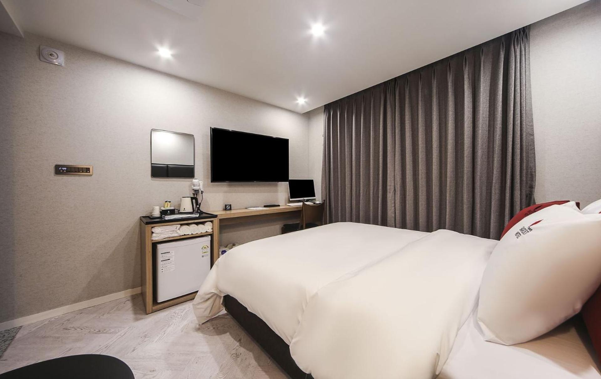 בוסאן Maron Hotel Nampo מראה חיצוני תמונה