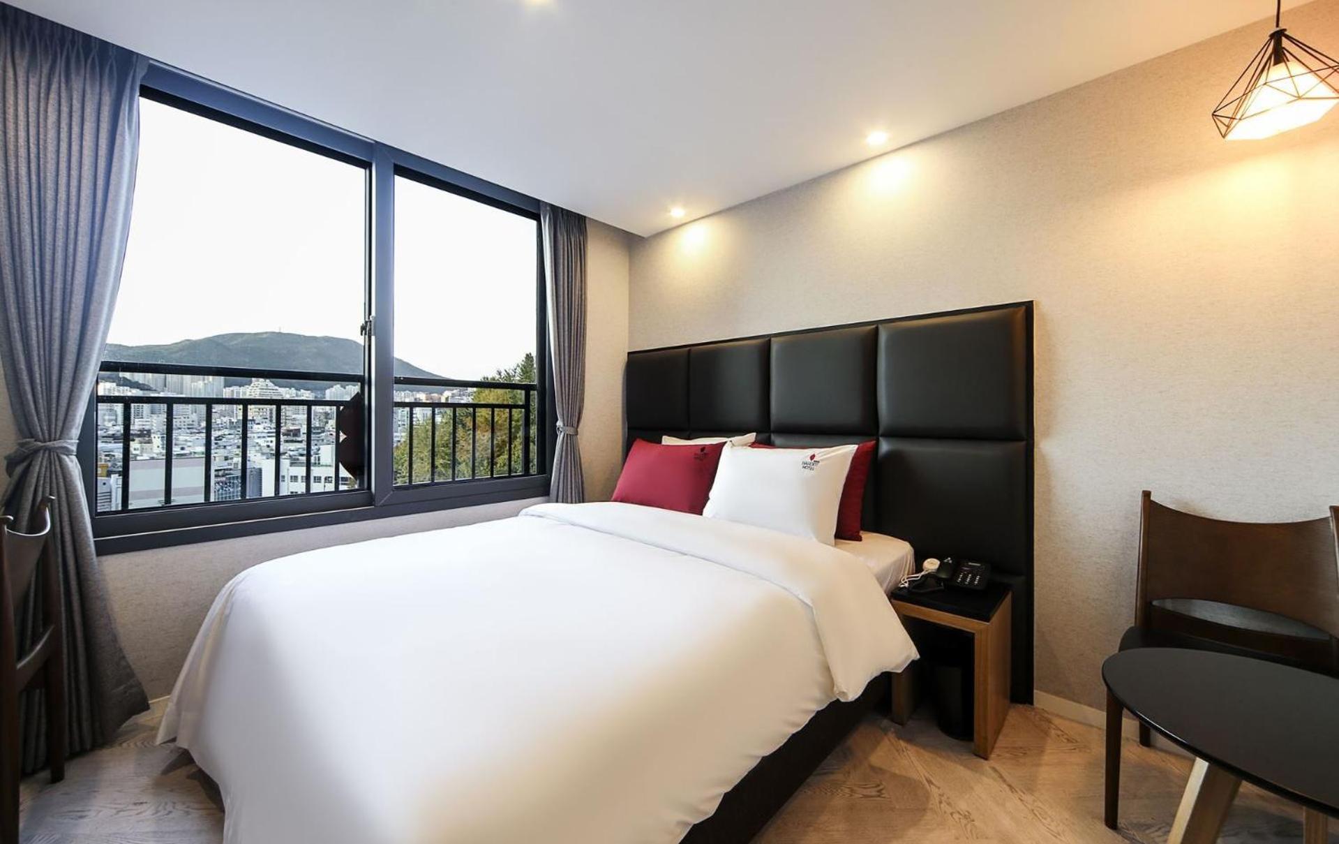 בוסאן Maron Hotel Nampo מראה חיצוני תמונה